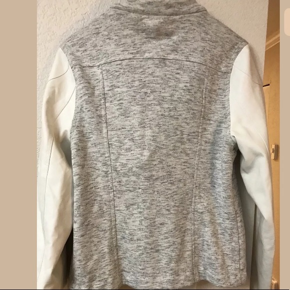 Two by Vince Camuto Turo Sleeves Motorcycle Jacket - Picture 6 of 7